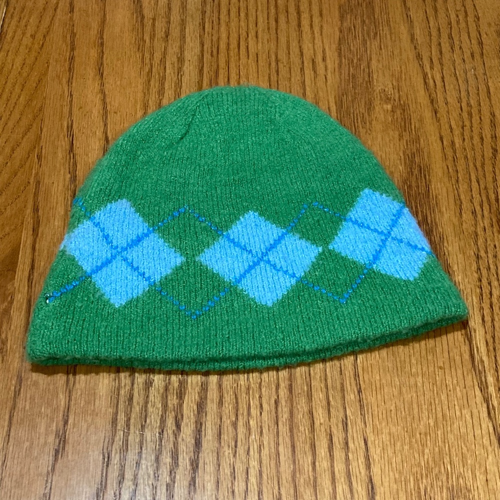 ⭐️Free with bundle. Aeropostale Green & Blue Beanie Y2K